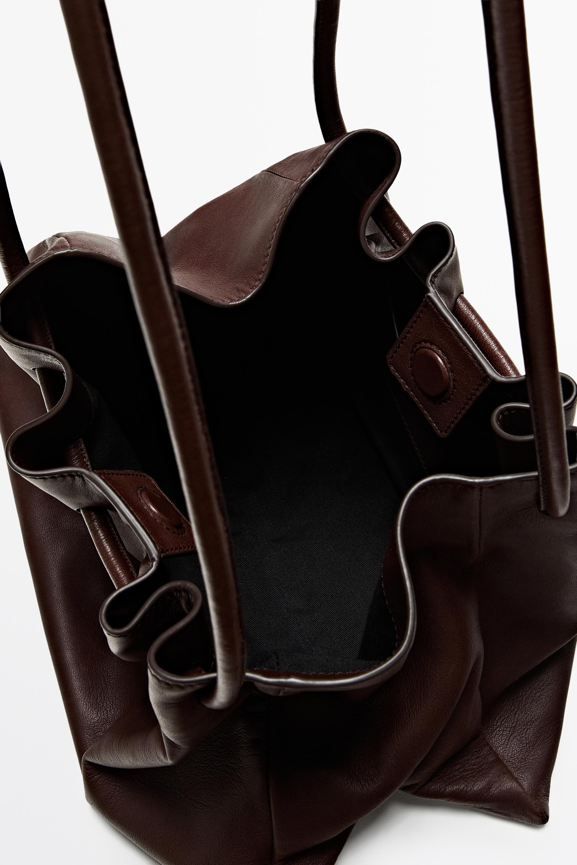 Sac à volant en cuir nappa